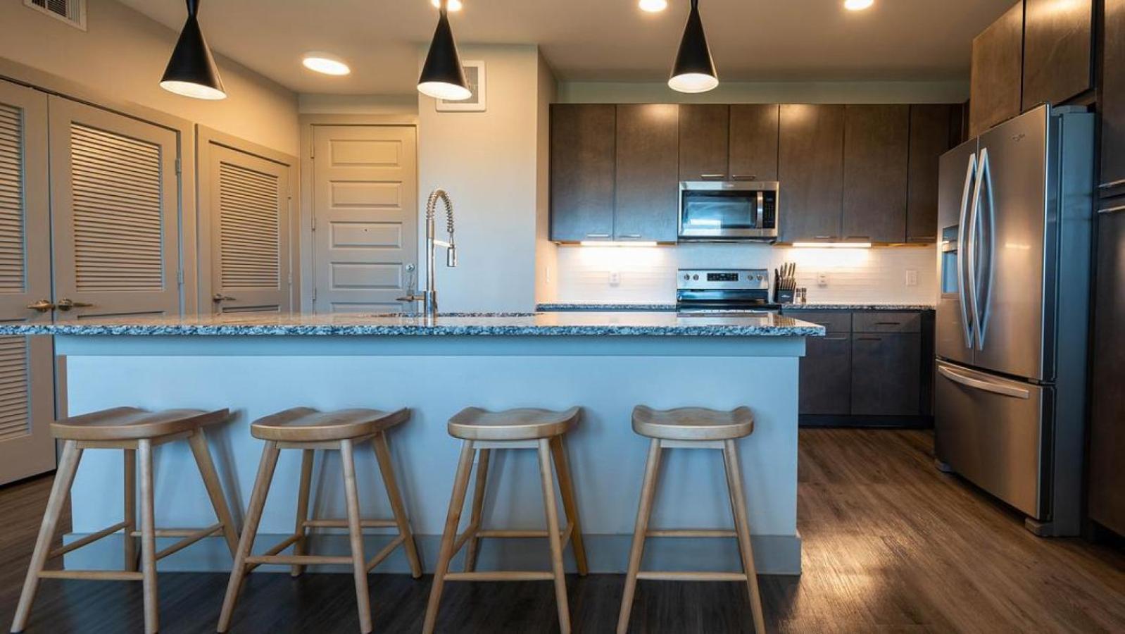 Landing Modern Apartment With Amazing Amenities Austin Exterior foto
