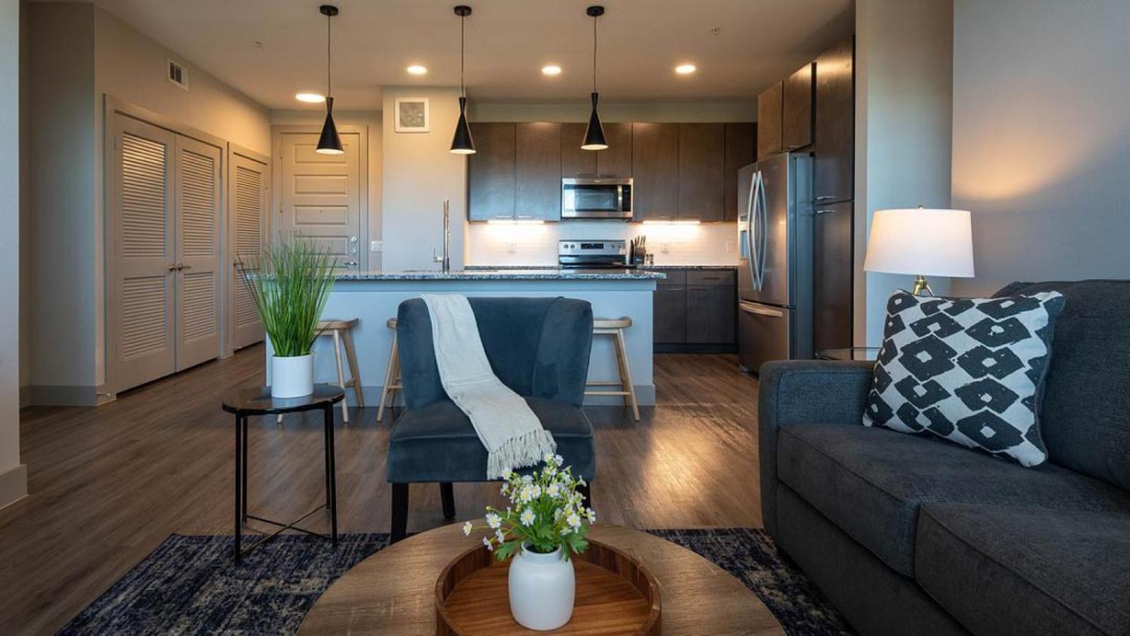 Landing Modern Apartment With Amazing Amenities Austin Exterior foto